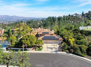 566 S Los Coyotes Dr, Anaheim, CA 92807