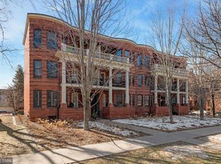 672 Summit Ave UNIT 202, Saint Paul, MN 55105