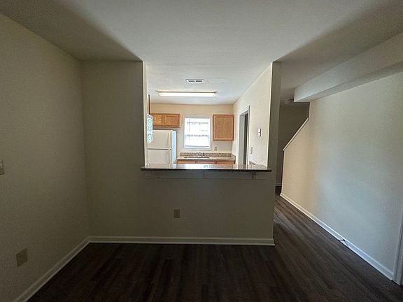 5th image of 281-289 Lombardy St