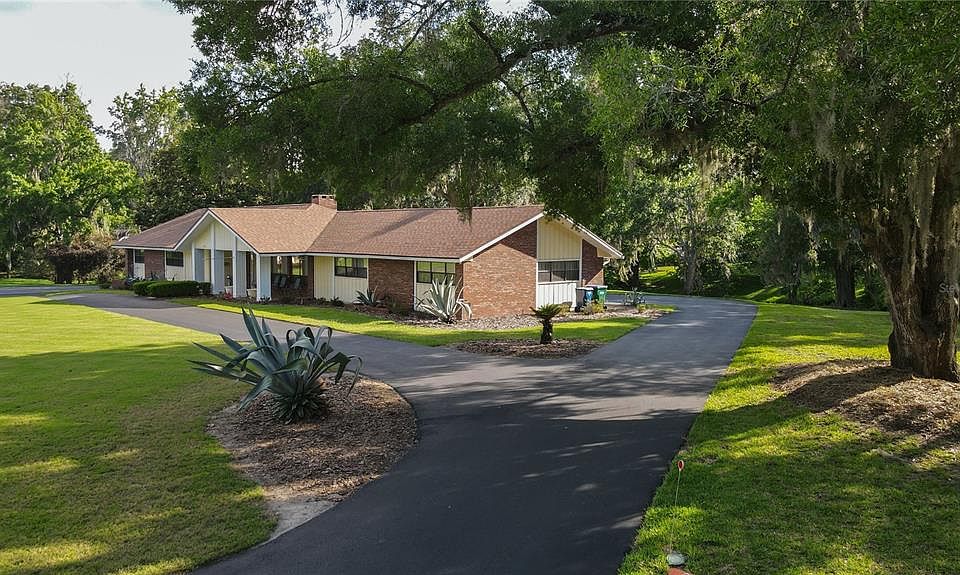 1st image of 11106 CREEK DRIVE