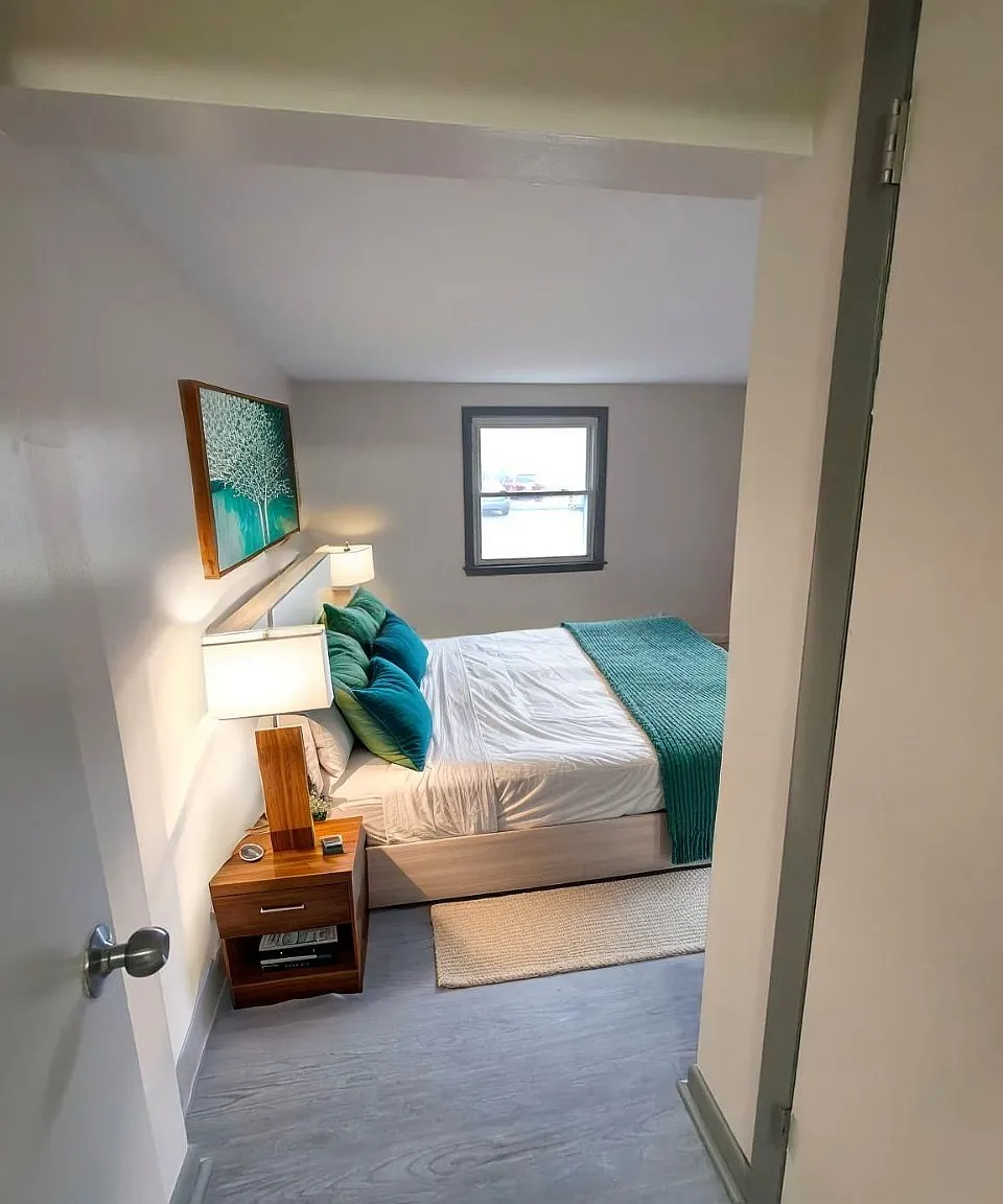 1 bed, $1,300 — Photo 4