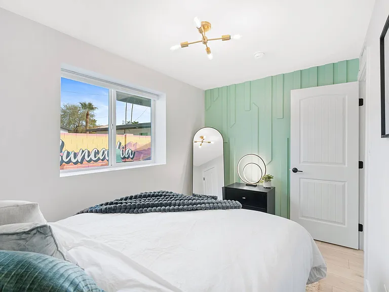 1562 E Peoria Ave #3 — Photo 16