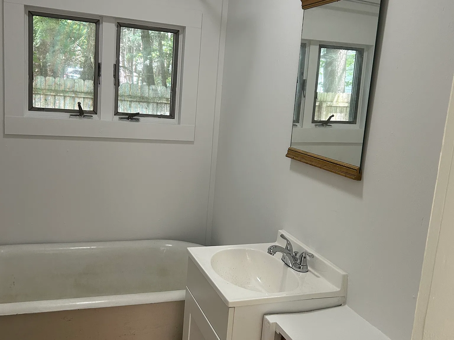 1 bed, 370 sqft, $1,800 — Photo 3