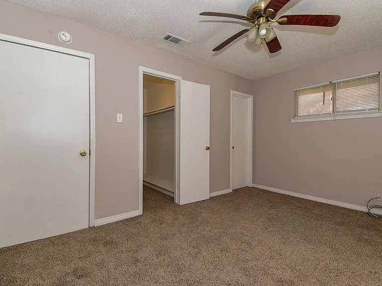 3404 Stanford St — Photo 17