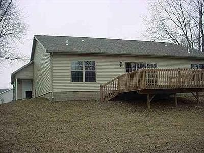 2nd image of 1277 Sycamore Ln