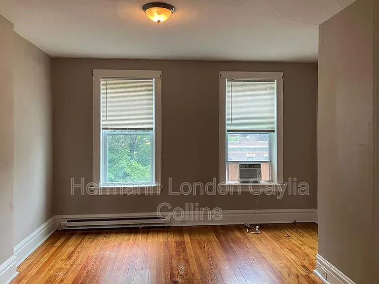 4657-4659 Idaho Ave #4657-2F — Photo 3