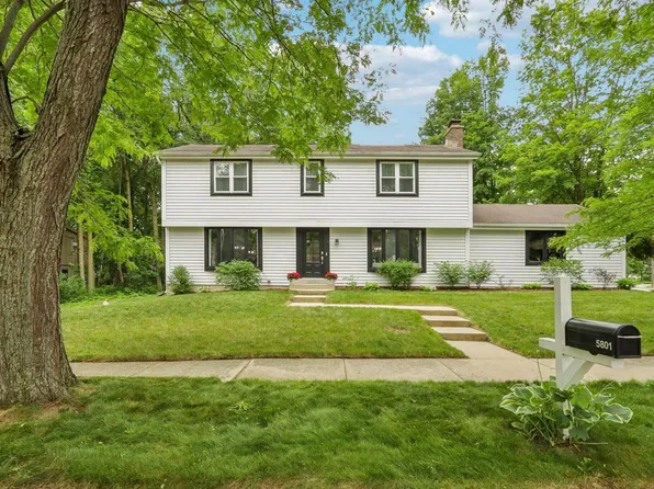 N100W5801 Buckingham COURT, Cedarburg, WI 53012
