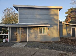 18514 Pacific Hwy, Hubbard, OR 97032
