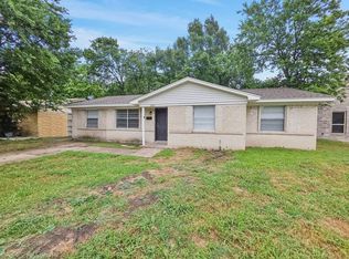 2212 Arcady Ln, Lancaster, TX 75134