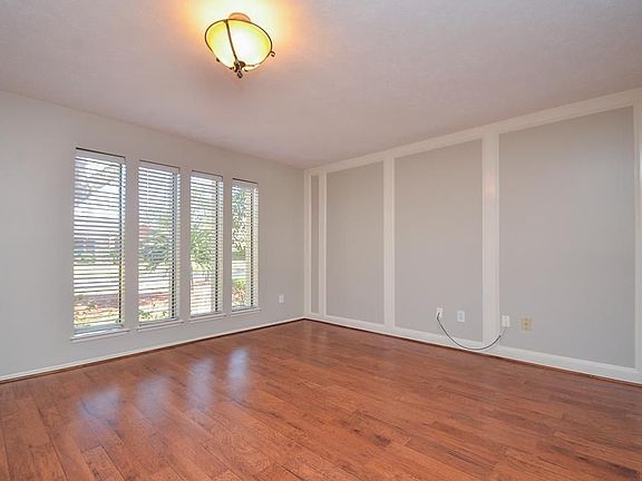 3rd image of 3006 S Blue Meadow Cir