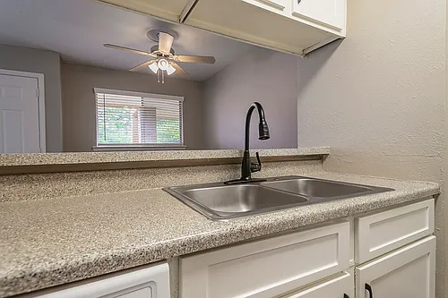 Amber Dawn Apartments Photo 1