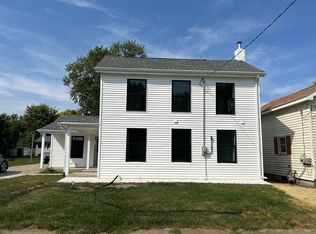126 S Commercial Ave, Amboy, IL 61310