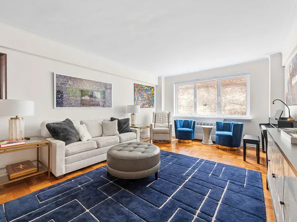860 5th Ave APT 5L, New York, NY 10065
