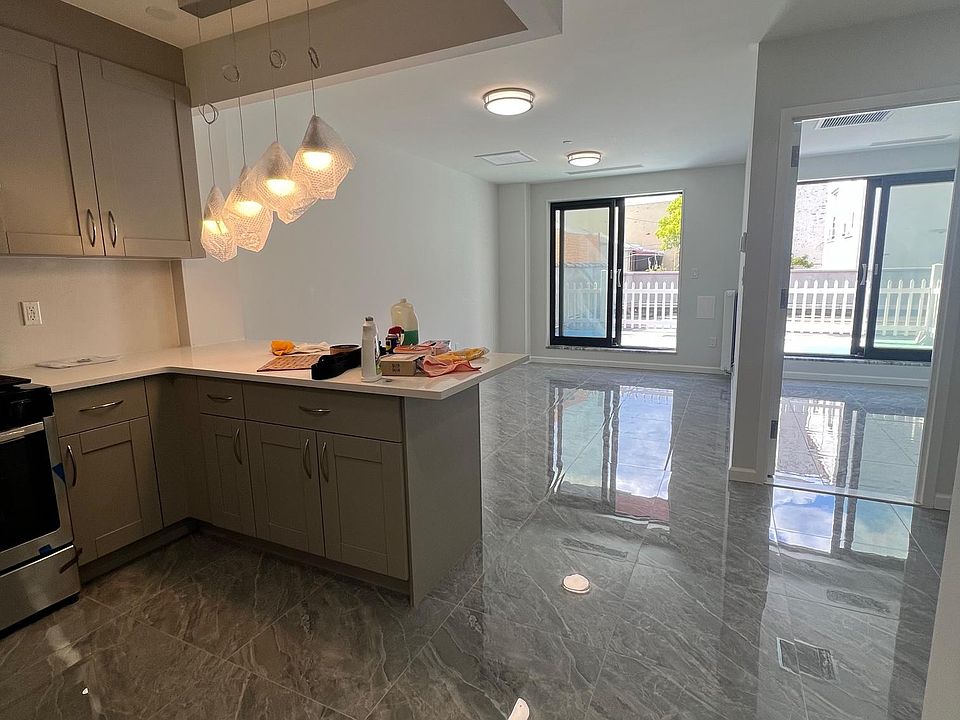 1st image of 6812 15th Ave #2A