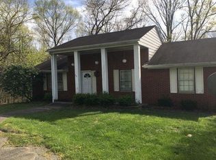 2816 Woodhaven Dr, Ashland, KY 41102