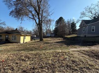 4719 Grant St, Omaha, NE 68104