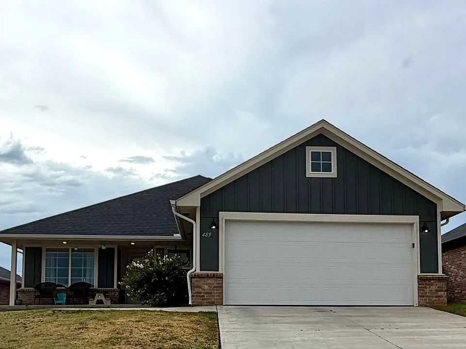 489 Hardesty Dr