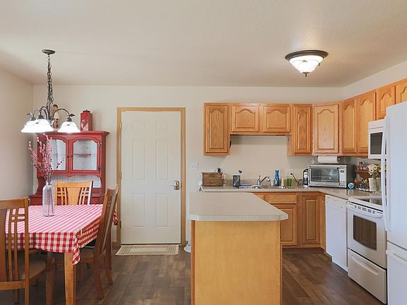 4th image of 1652 Exchange St Unit 43