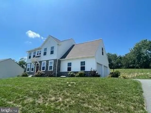 41 Palmer St, Lebanon, PA 17042