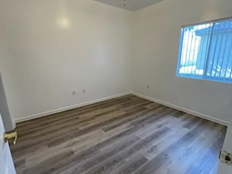 2219 Cullen Ct — Photo 9