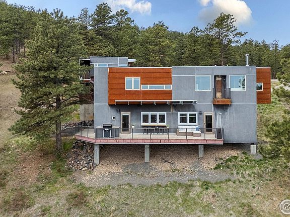 5th image of 1440 Reed Ranch Rd