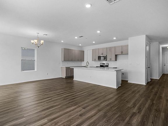 5th image of 2082 Buckhanon Trl