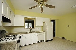 4th image of 1728 Prosperity Dr