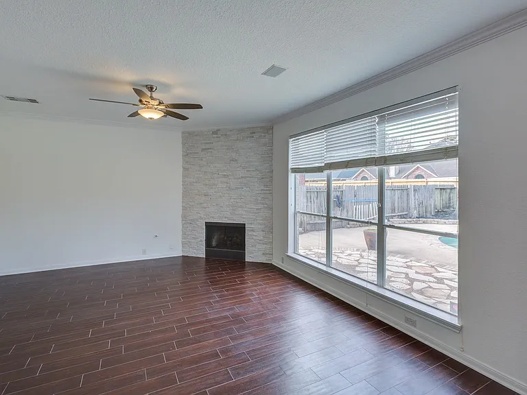 19806 Big Canyon Dr — Photo 6