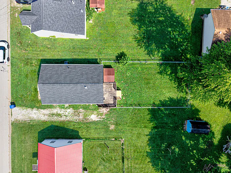 241 Kahl Ct — Photo 25