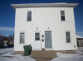 107 9th St, Brookings, SD 57006