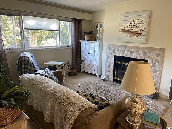 3rd image of 6813 Porcher Dr