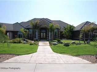 19480 Padron Ct, Bakersfield, CA 93314