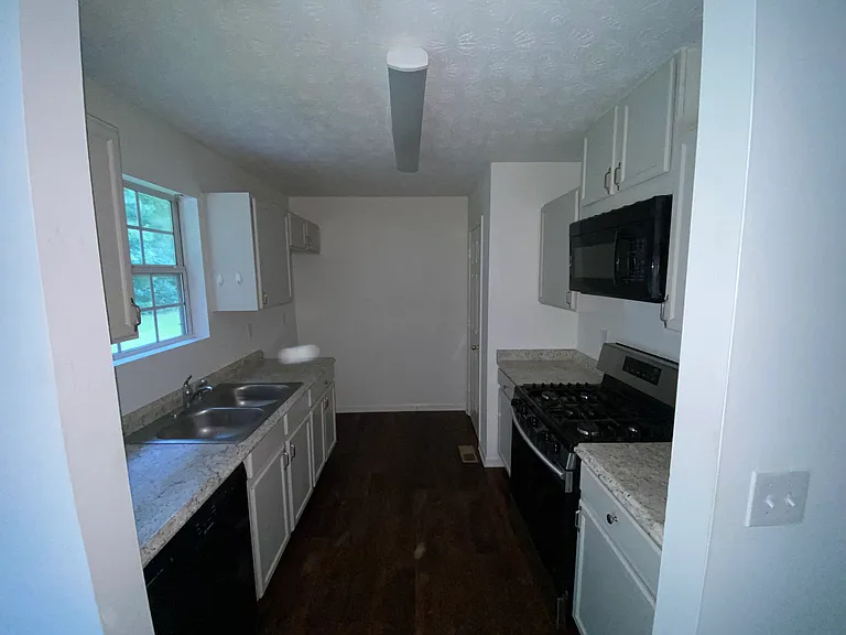 4617 Odessa West Ct NW — Photo 6