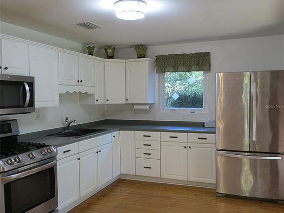 5th image of 3617 SW 20th St