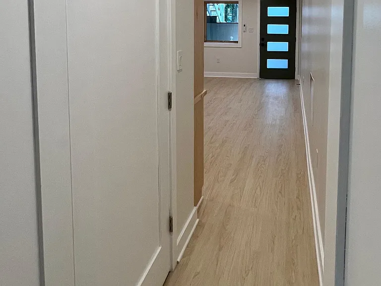 620 Orleans Pl NE #B — Photo 11