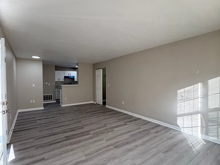 7930 E Kingsmead Dr #E — Photo 27