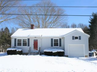8 Dogwood Dr, Quaker Hill, CT 06375