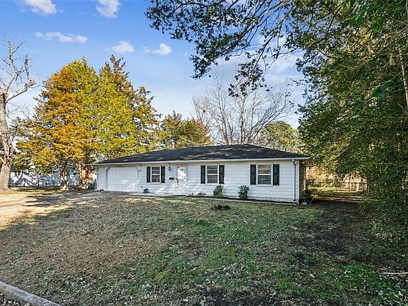 2nd image of 492 Romayne Drive