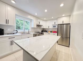 13768 32nd Ave, Surrey, BC V4P2B8