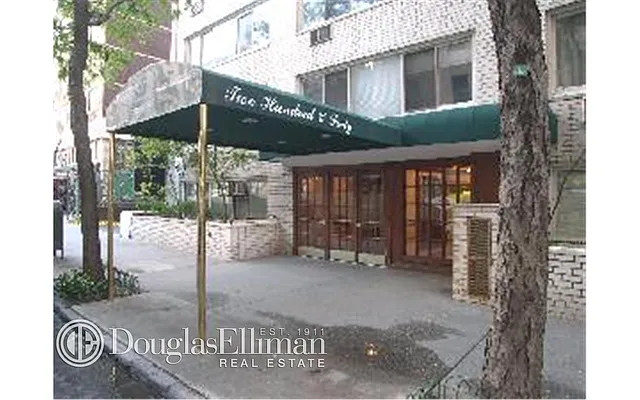 Sold by Douglas Elliman | media 9