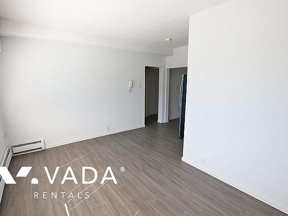 4th image of 2308 Clark Dr #2
