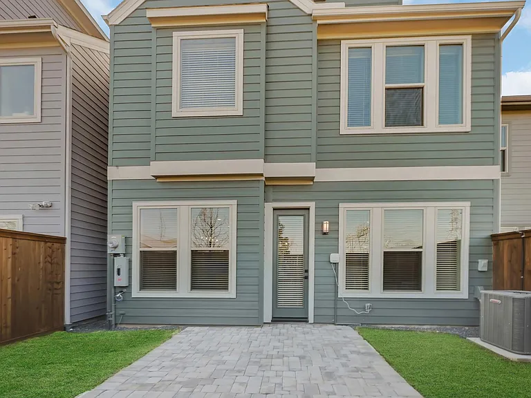 10972 Swang Link Dr — Photo 31