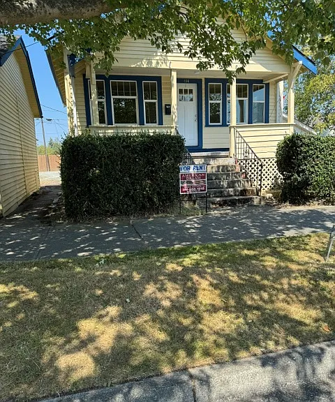 814 Q Ave — Photo 1