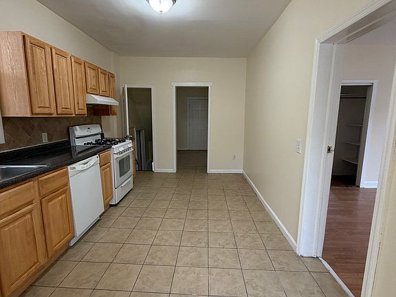 5th image of 320 Westfield Ave Floor 1