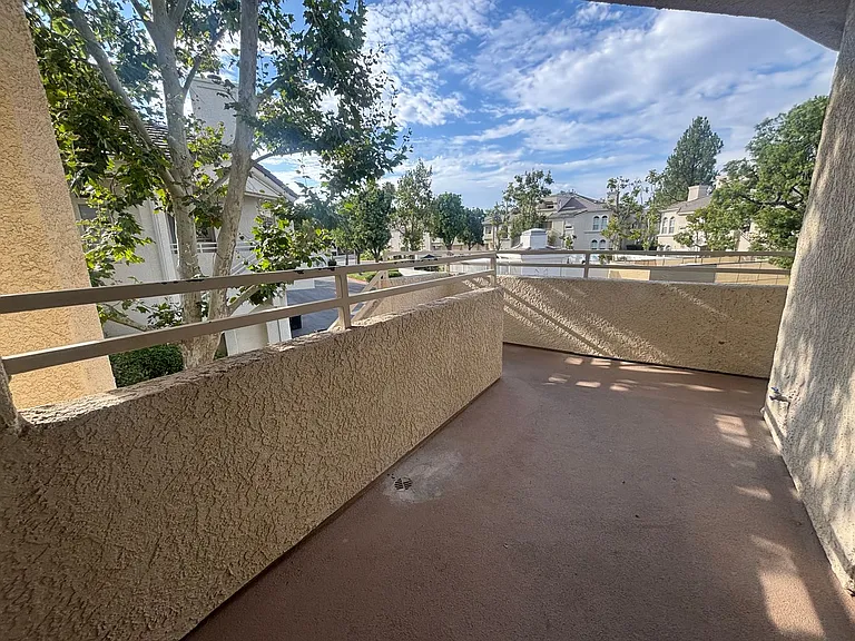 25518 Hemingway Ave #D — Photo 12