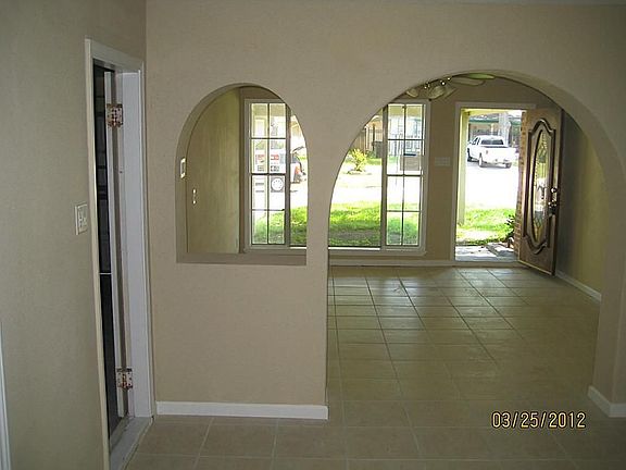 4th image of 1454 Maryknoll Dr