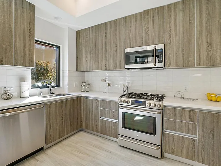 5420 Yolanda Ave — Photo 27