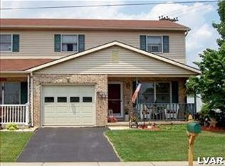 902 Oak St, Coplay, PA 18037