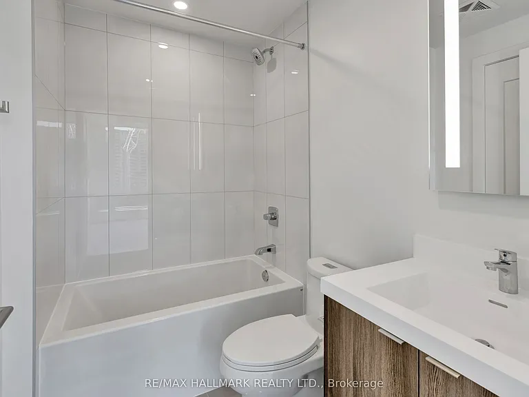 25 Cordova Ave #1011 — Photo 16