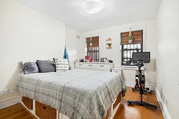 Rented by Compass | media 3